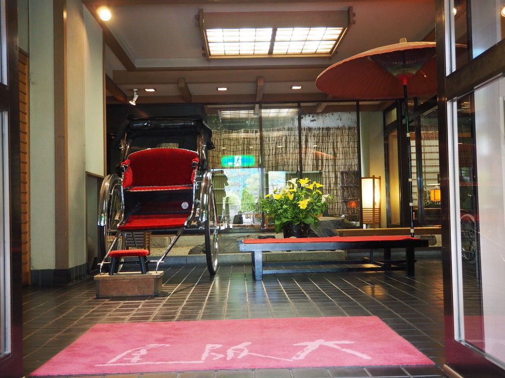 Osakaya Ryokan Kusatsu  Bagian luar foto