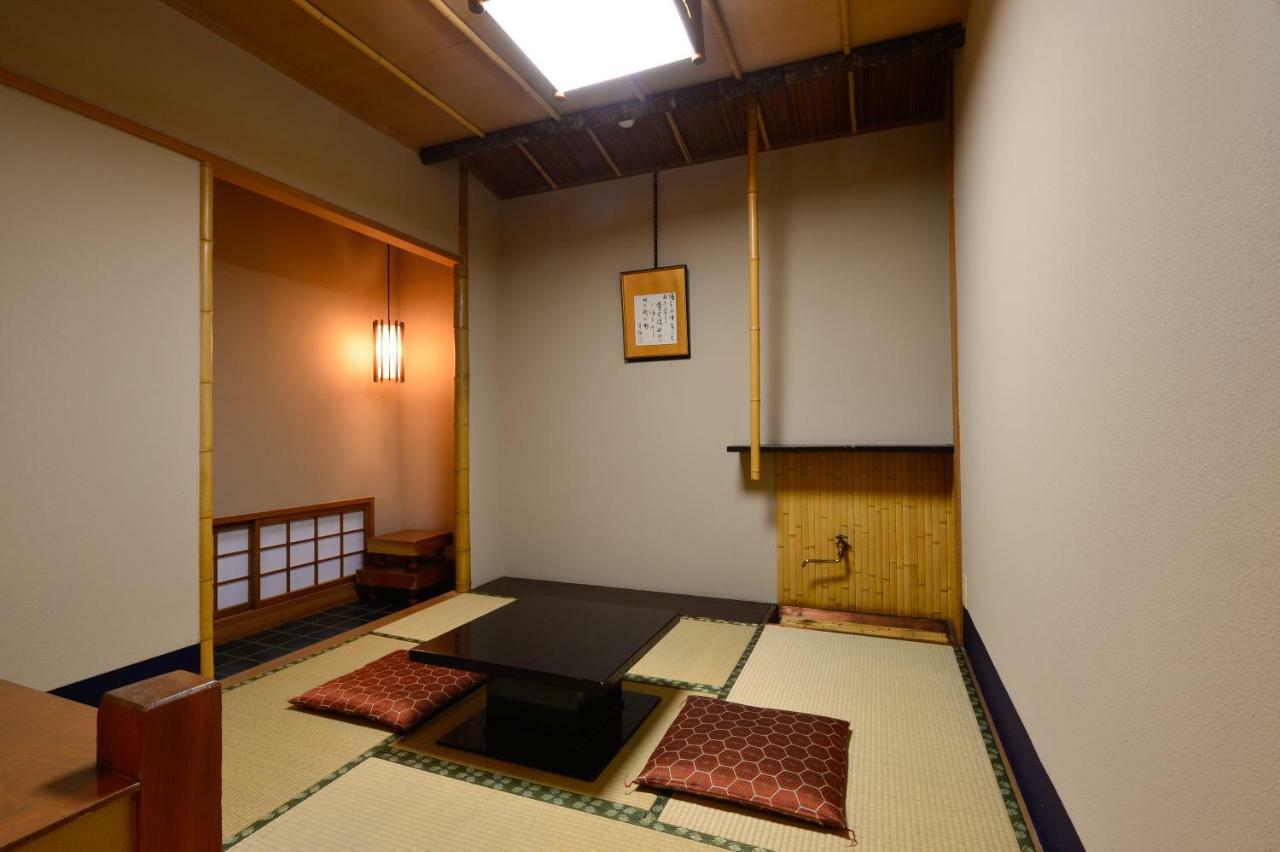 Osakaya Ryokan Kusatsu  Bagian luar foto