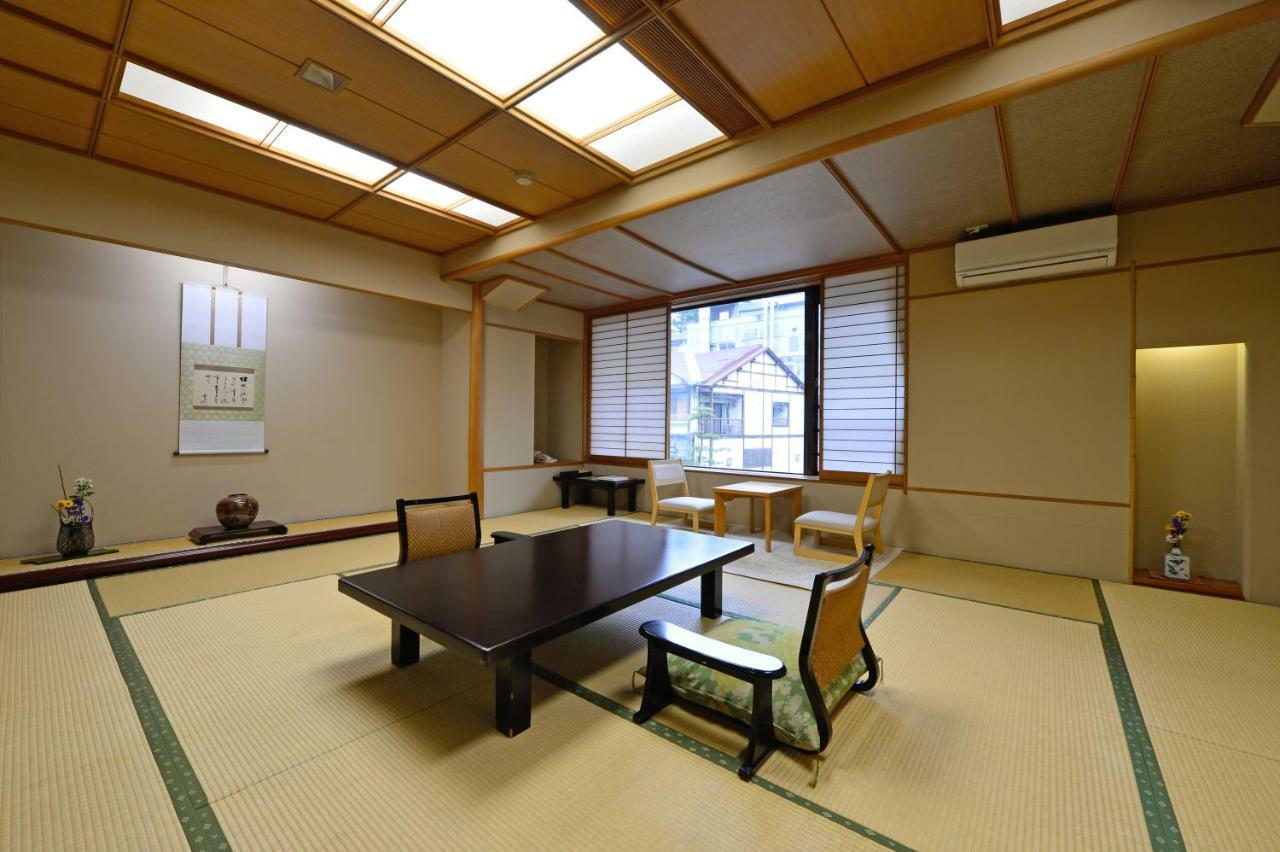 Osakaya Ryokan Kusatsu  Bagian luar foto