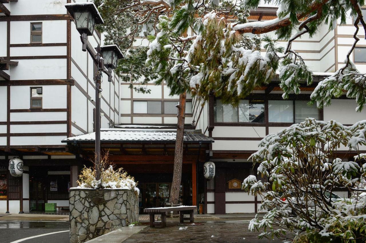 Osakaya Ryokan Kusatsu  Bagian luar foto